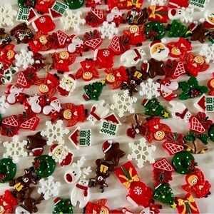 10 pcs Christmas Mixed Santa Tree Reindeer Snowflake Present Wreath Charms Slime